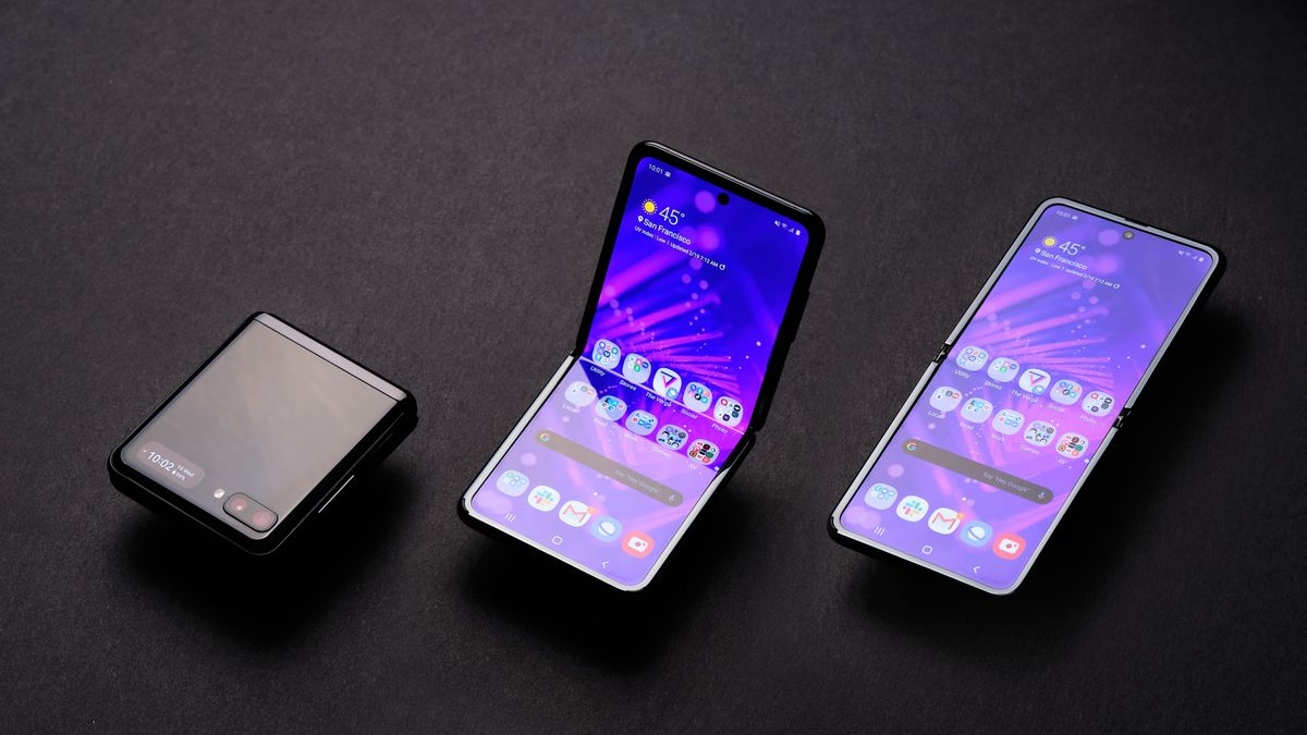 9 Alasan Samsung Galaxy Z Flip Sebagai Smartphone dengan Desain Terbaik 2020