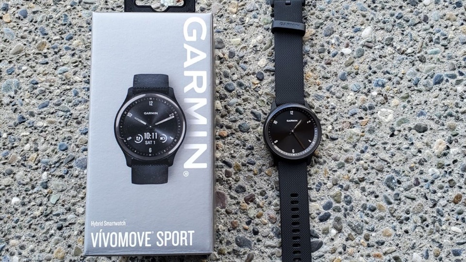 Sejumlah Kelebihan Garmin Vivomove Sport yang Tampil Stylish