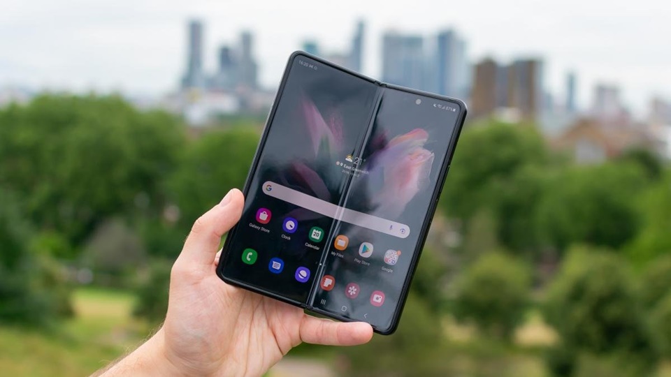 Sejumlah Kelebihan Samsung Galaxy Z Fold3 5G yang Makin Canggih