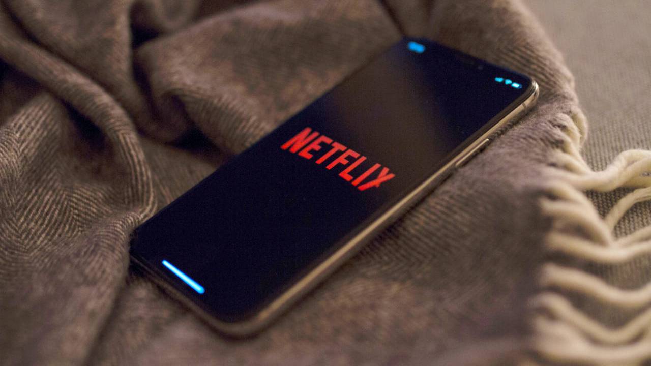 Biar Makin Chill, 5 Tips Mudah Nonton Netflix Melalui Smartphone