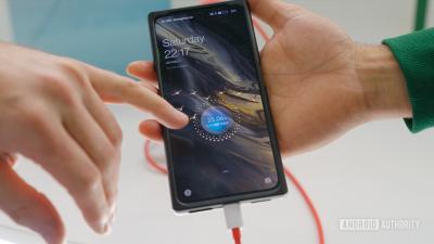 5 Produk Gadget Oppo Fast Charging yang Dukung Aktivitas Cepat