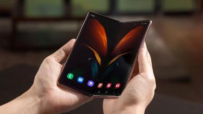 Tampil Inovatif Sebagai Smartphone Layar Lipat, 5 Keunggulan Samsung Galaxy Z Fold2