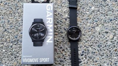 Sejumlah Kelebihan Garmin Vivomove Sport yang Tampil Stylish