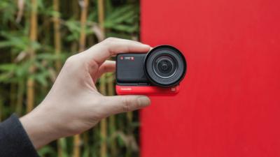 Rekomendasi Action Camera Insta360 Terbaik, Andalan Traveller!